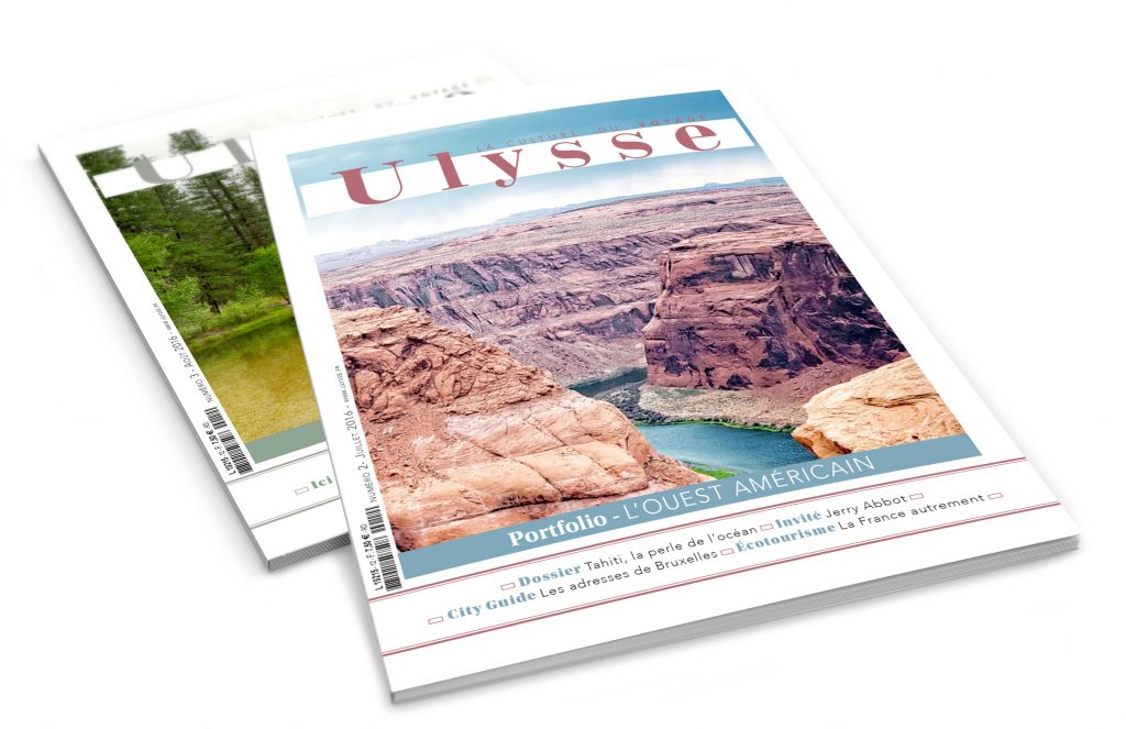 2 concepts graphique de couverture pour un magazine de voyage