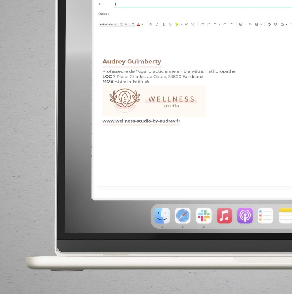 signature de mail d'une responsable d'une société de yoga et naturopathie